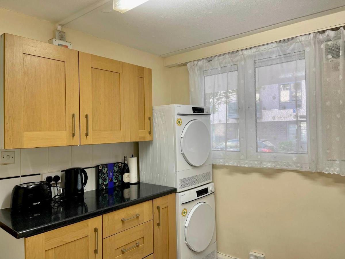 3Br Central London Close Station Εξωτερικό φωτογραφία